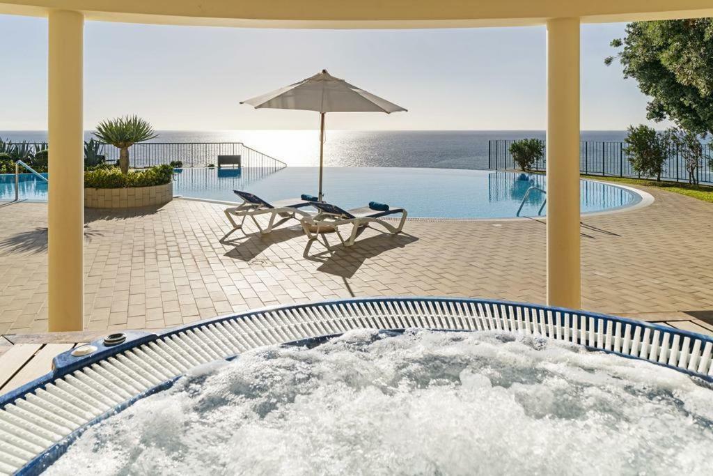Formosa Infinity Pool Apartment Funchal Dış mekan fotoğraf